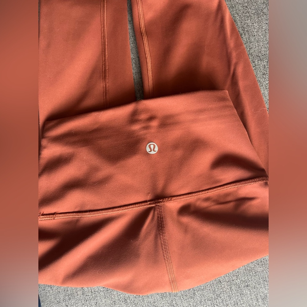 Lululemon Wunder Train High-Rise Tight - Picture 4 of 8